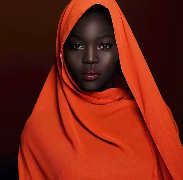 Meet The Beautiful Sudanese Model Nicknamed The “Queen Of The Dark”