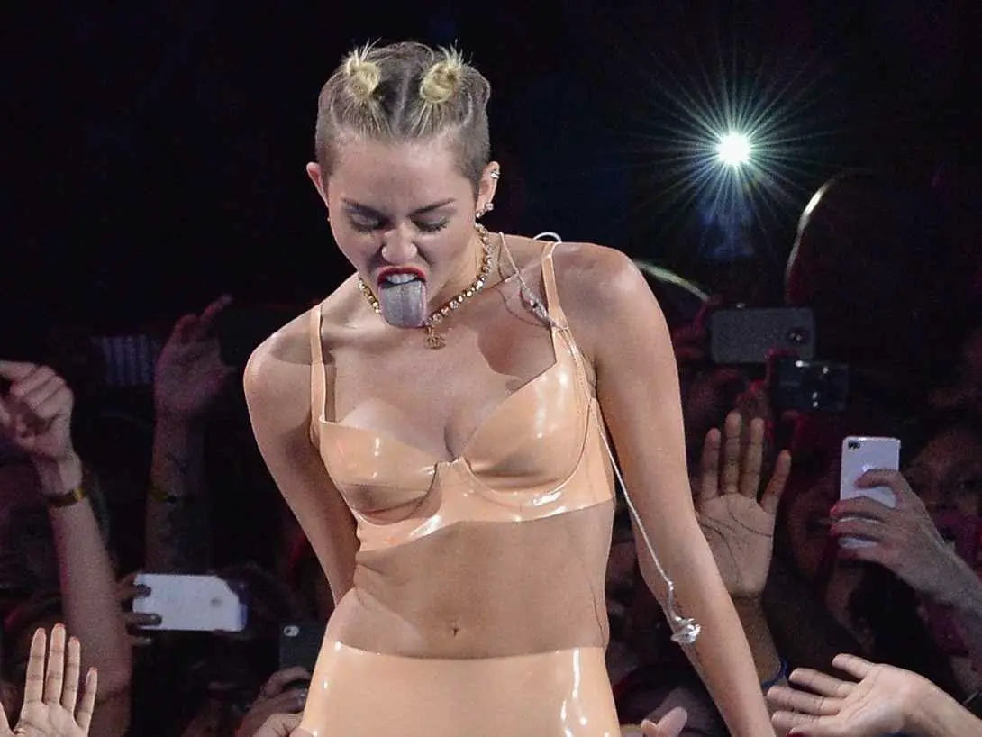 38 Celebrity Photos That Captured Their Weird Side