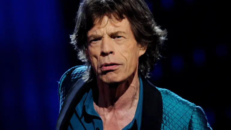 38 Celebrities And The Shocking Crimes They’ve Committed