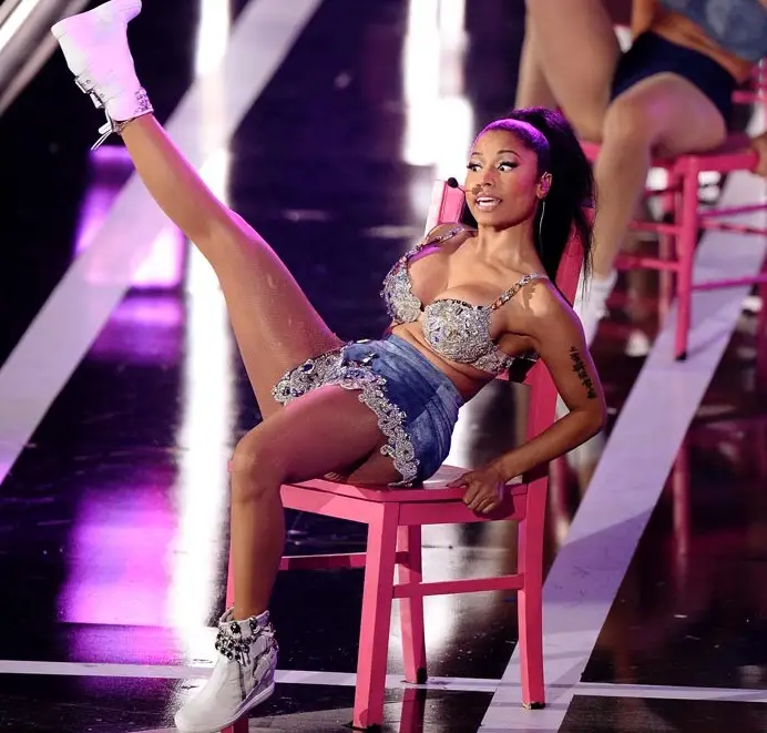 38 Celebrity Photos That Captured Their Weird Side