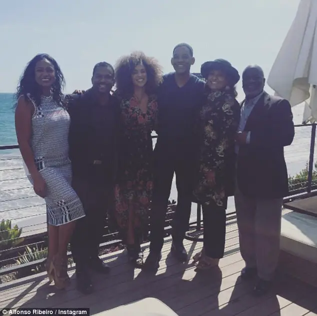 Remember Ashley Banks From The Fresh Prince Of Bel Air...Wait Until You See Her Now!