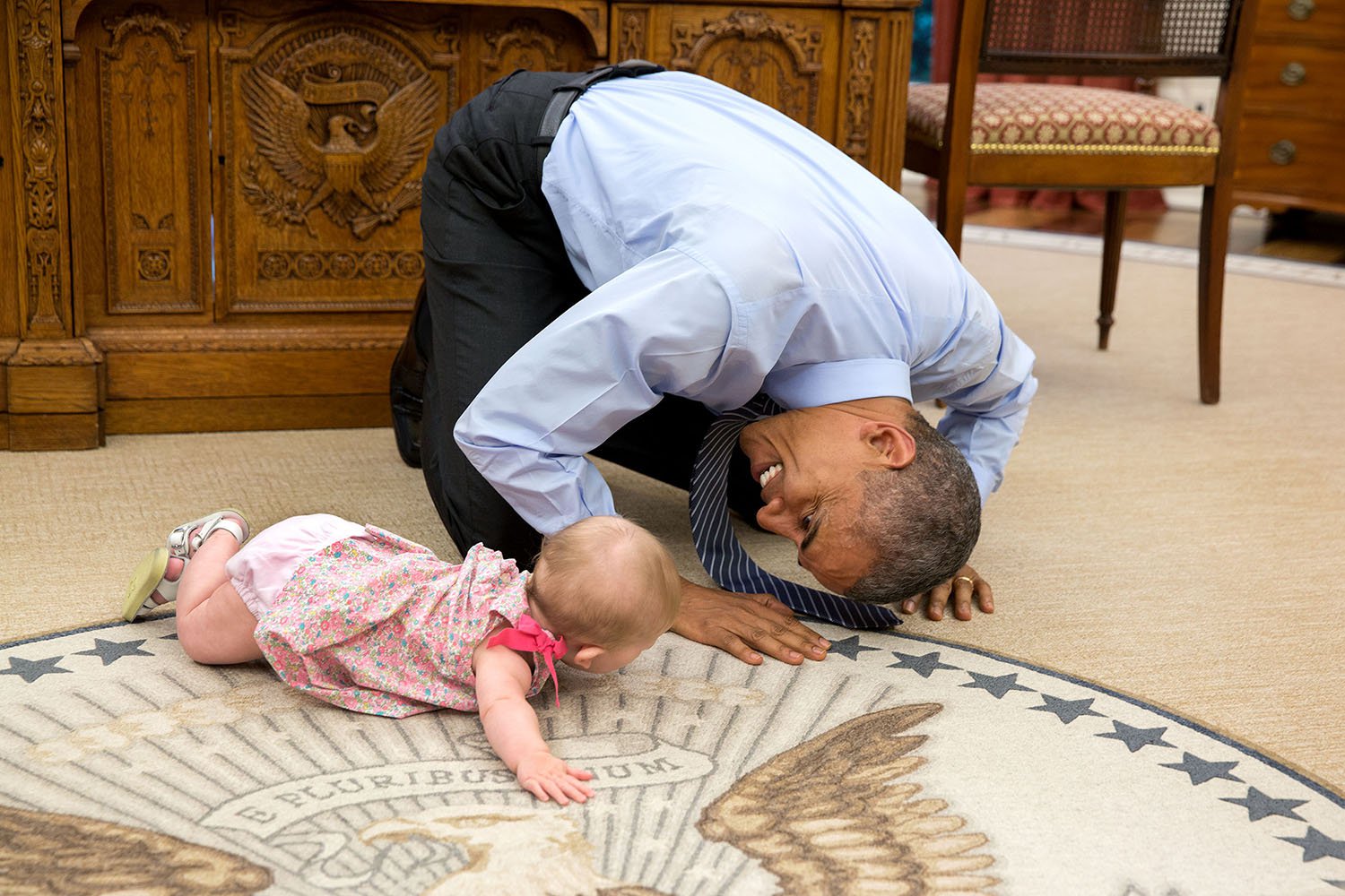 These 8 Photos Show The Fundamental Difference Between Obama and Trump