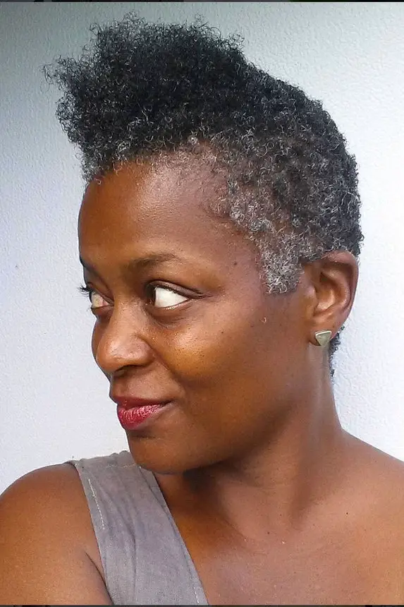 Latest Black Woman Hairstyle Trend: Slaying Gray Hair!