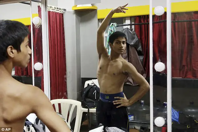Teenager From Indian Slum Dances His Way To  Prestigious New York Ballet School