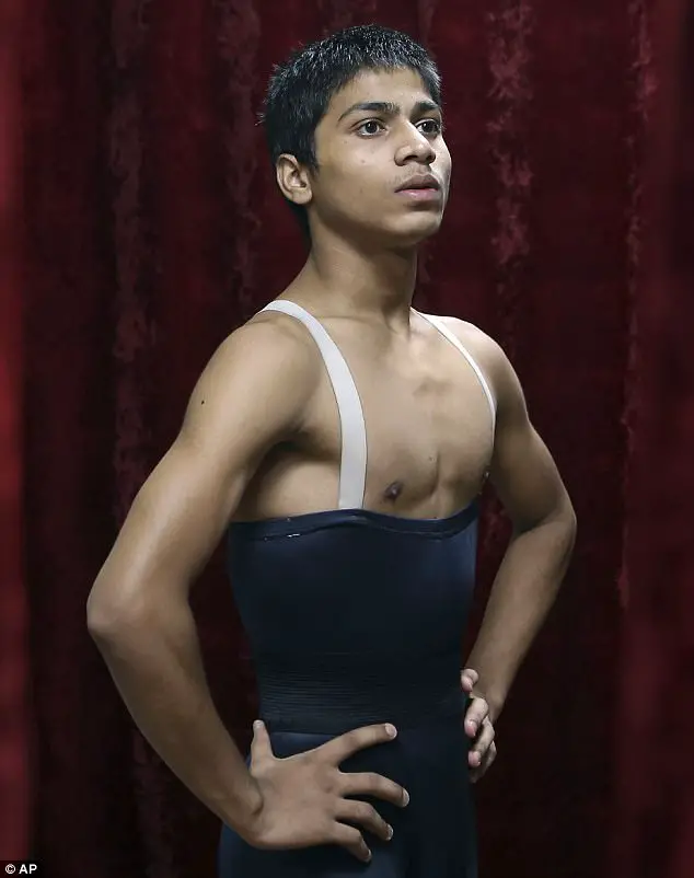 Teenager From Indian Slum Dances His Way To  Prestigious New York Ballet School