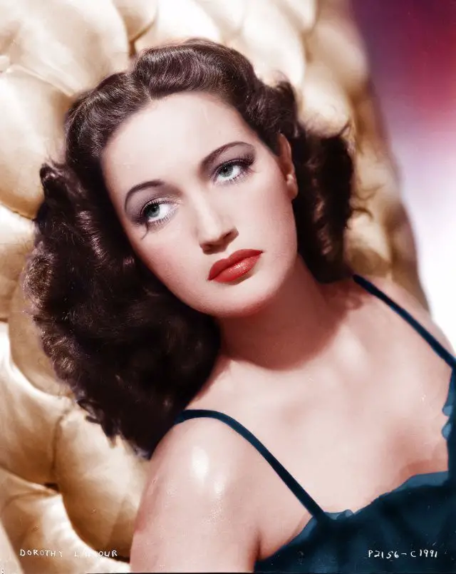 Ten Actresses From The Golden Age Of Hollywood