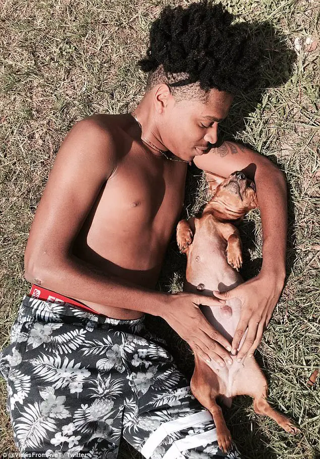 This Guy's Maternity Photoshoot With His Pregnant Dog Has The Internet Divided