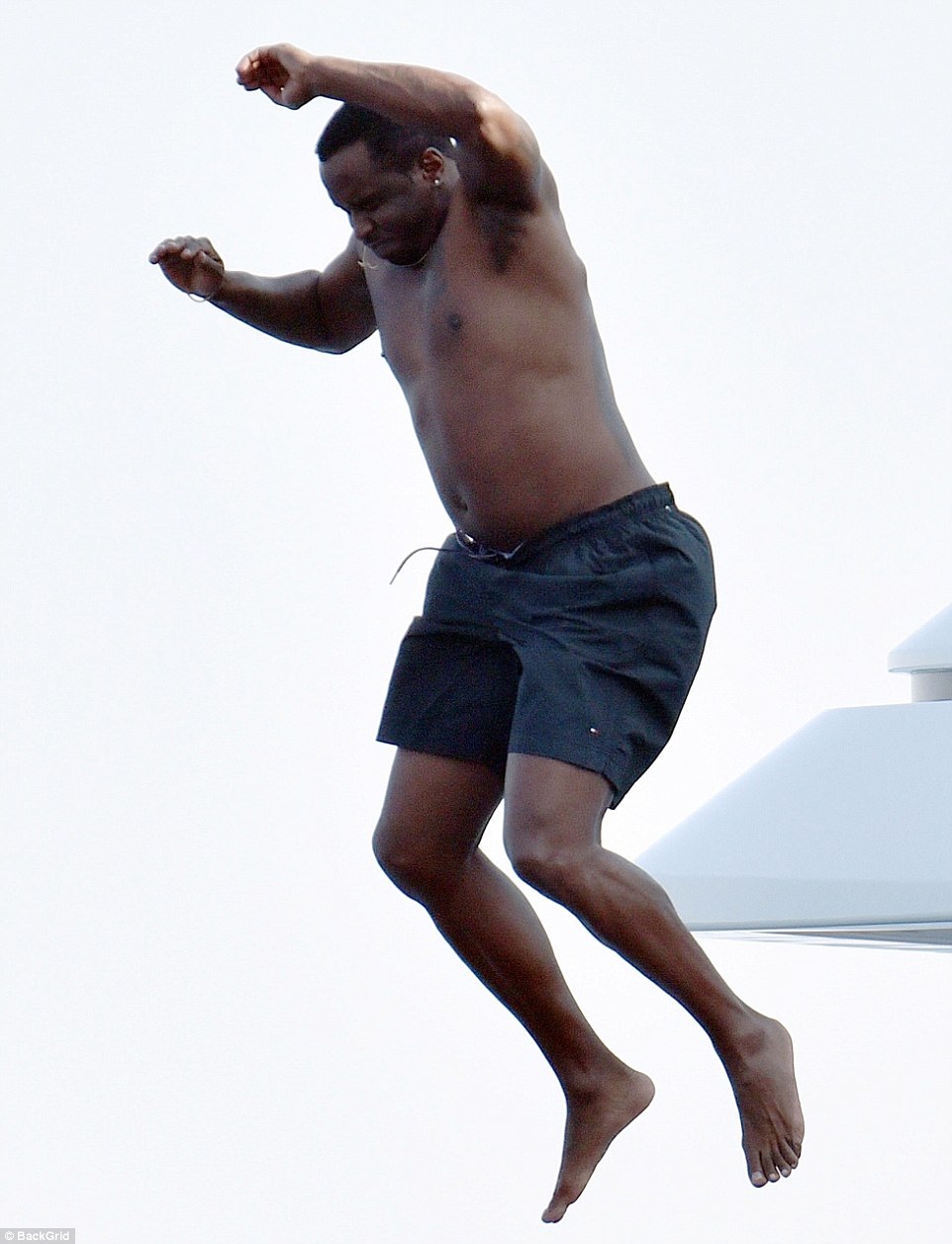 Diddy Goes Topless As He Enjoys Vacation With Girlfriend Cassie On Luxury Yacht Off Coast Of Italy