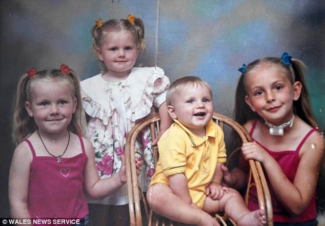 44-year-old Samantha Dorricott Left to Bring Up Grandchildren After Losing All Her Daughters