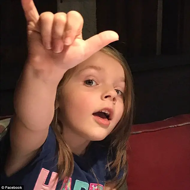 Mom Shares Heartbreaking Photo Of Her Terminally-Ill Dad Crying Next To Her Cancer-Ridden Daughter, 5, After Finding Out They Will Die Within Weeks Of Each Other