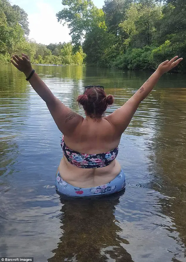 Size 22 Woman Labelled A 'Tub Of Lard' Becomes A Social Media Star After Learning To Embrace Her Figure