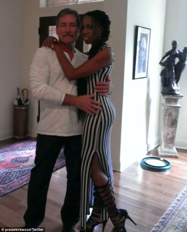 Daughter Captures The Sweet Moment Her Dad Reacts To Her Mother's New Haircut After Cutting Her Dreads