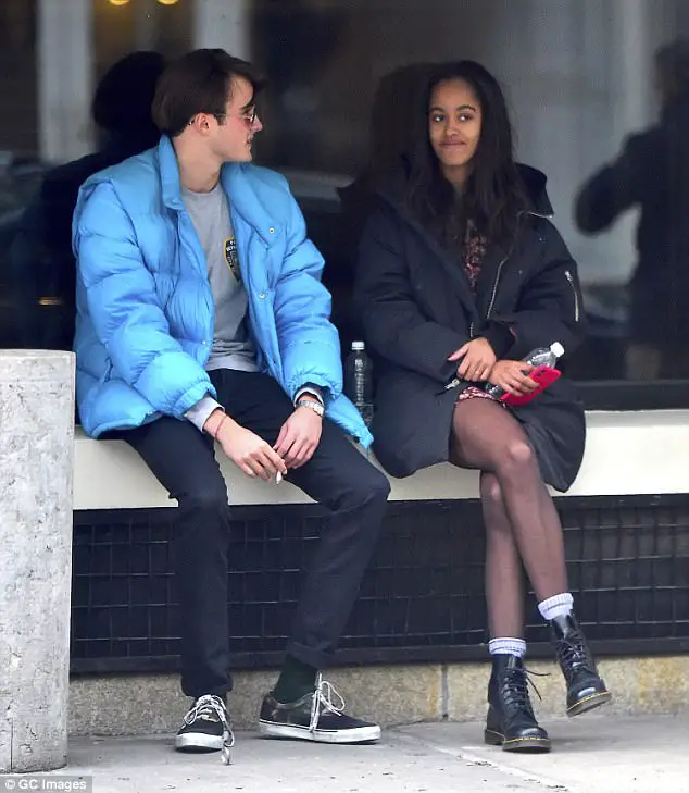 Malia Obama Is Spotted Smiling And Chatting With Her Posh British Boyfriend