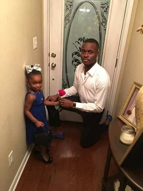 Loving Father Treats His Beloved Daughter To Special Surprise Dinner (Beautiful Pics!)