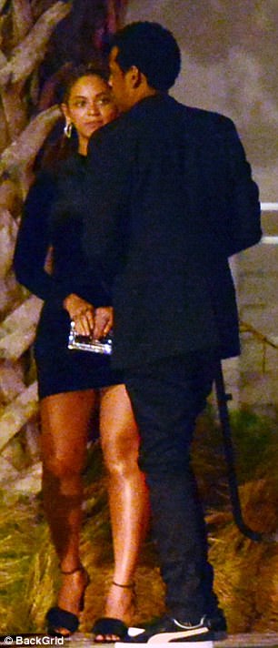 Beyonce Shows Off Knee-Length Braids As She Enjoys Dinner In Miami With Jay Z
