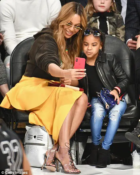 Beyonce's Daughter Blue Ivy Steals The Spotlight As The Pair Snap Selfies At NBA All-Star Game in Los Angeles