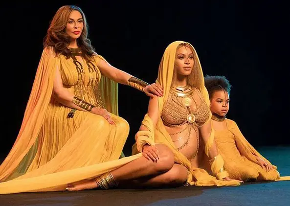 Celebrities' Three Generations of Melanin Beauties