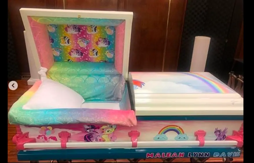Maleah Davis' Father Shares Heartbreaking Images Of Her Pink Casket Ahead Of Her Funeral