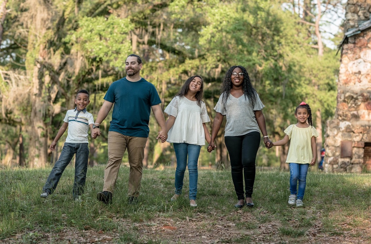 8 Family Bloggers to Follow in 2020