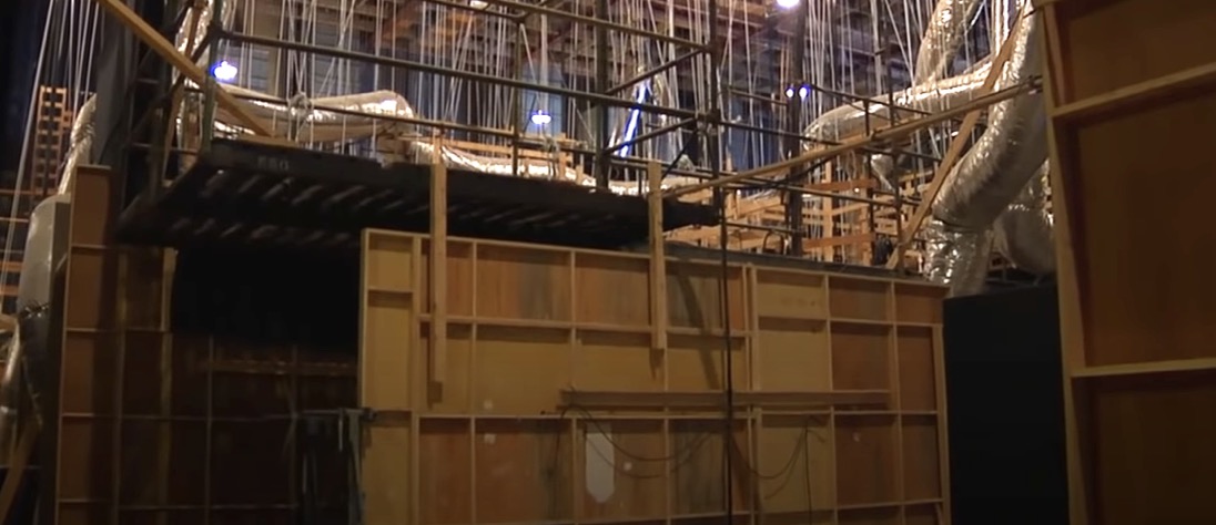 How Movie Makers Keep Wildlife Off Their Sets