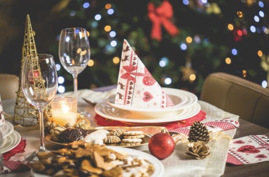 Season’s Greetings: Helpful Tips on How to Throw the Best Christmas Party