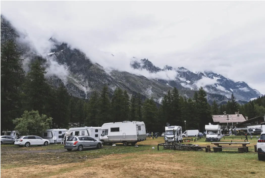 6 Reasons Why You Should Invest in an RV