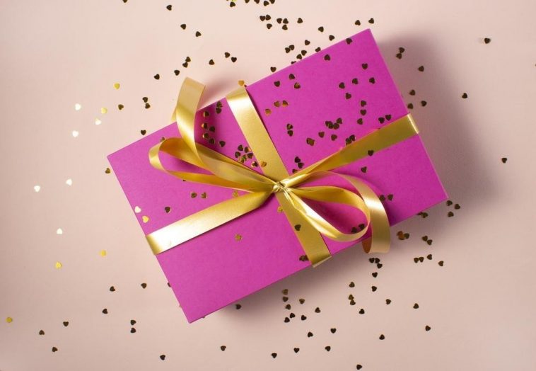 7 Gifts For Every Type of Mom in Your Life