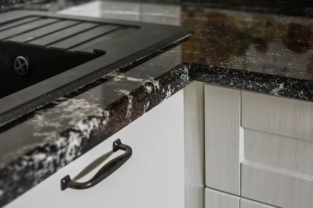 Granite Countertop Edge