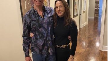 Ken Goldin with his wife