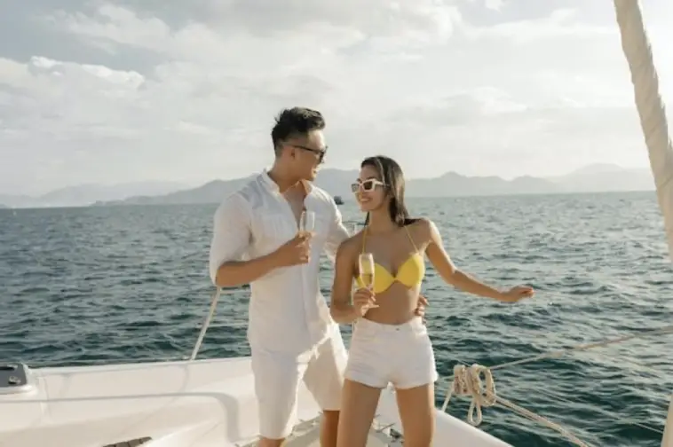 yacht vacation