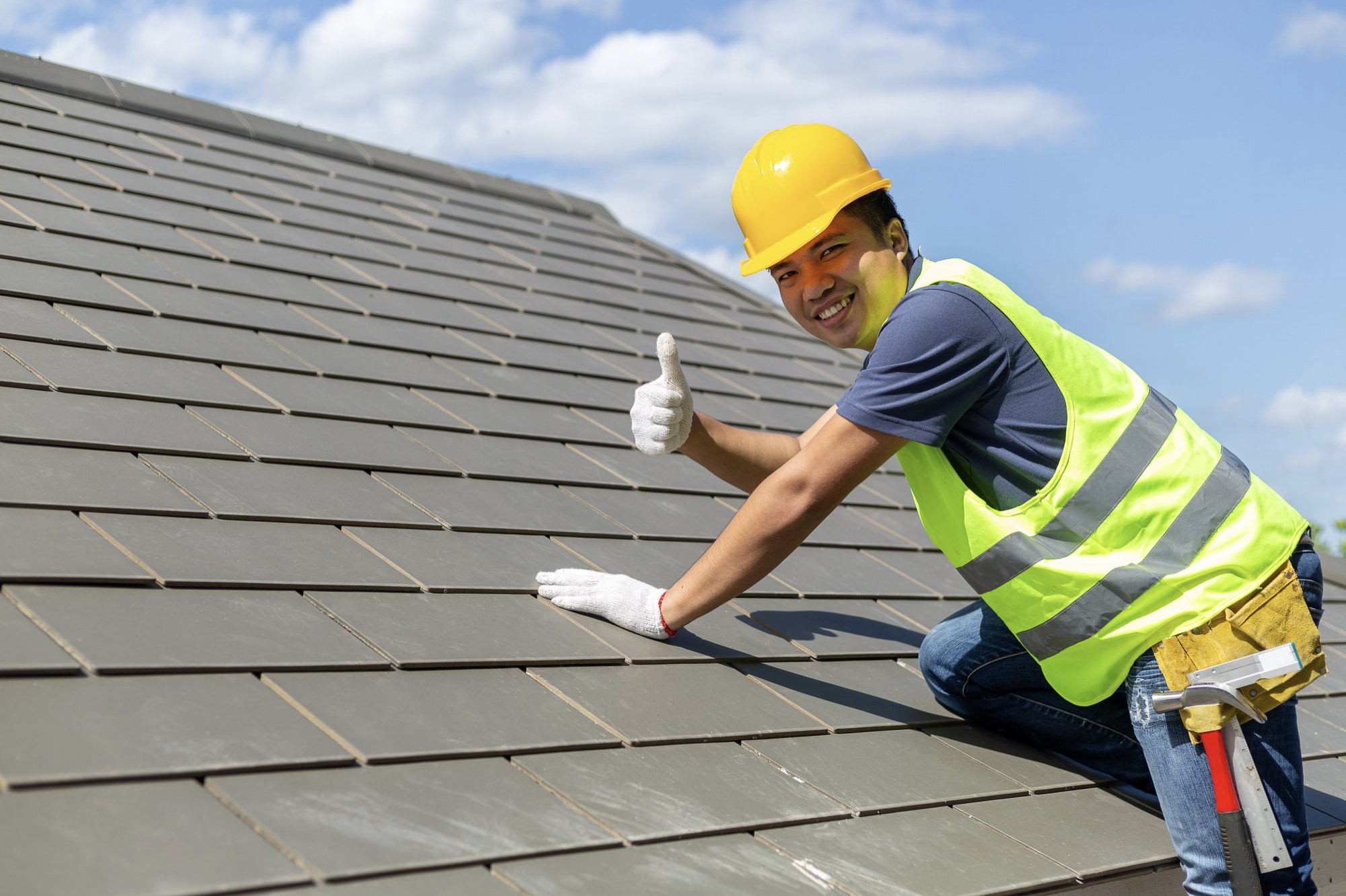 Roofing Tips Every Homeowner Must Know