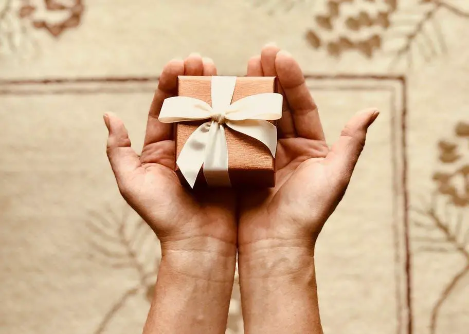 The Ultimate Guide to Choosing the Perfect Bracelet Gift Box