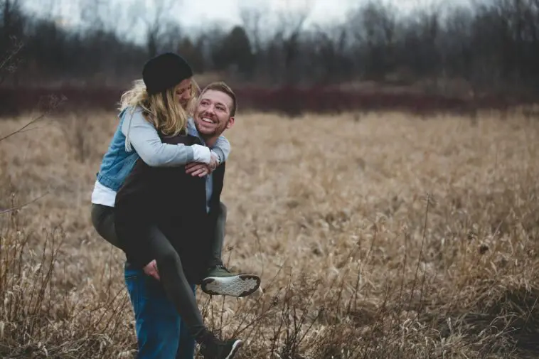 100+ Love Paragraphs For Girlfriend To Make Her Feel Special
