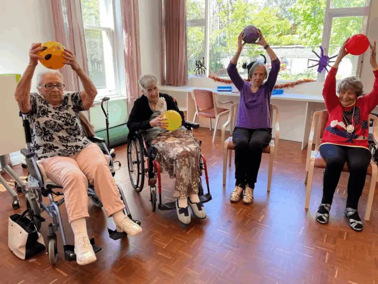 4 Key Features Essential for Elderly Living Communities