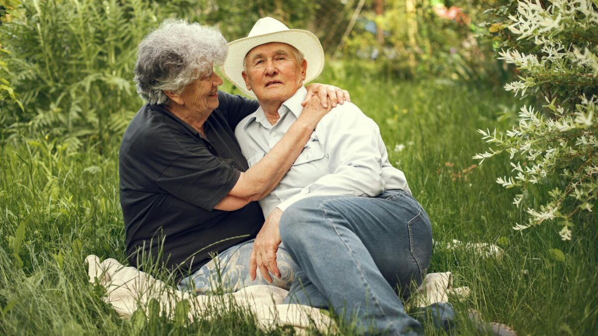 Navigating Marriage in Senior Living and Retirement