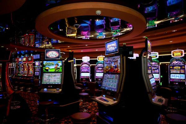 Why Slot Games Continue To Lead Online Casino Traffic