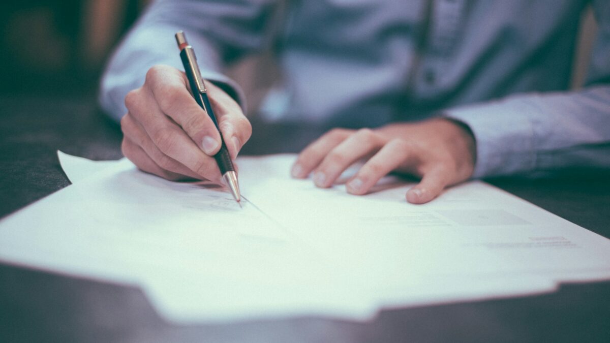 What Not to Say to an Insurance Adjuster After an Injury