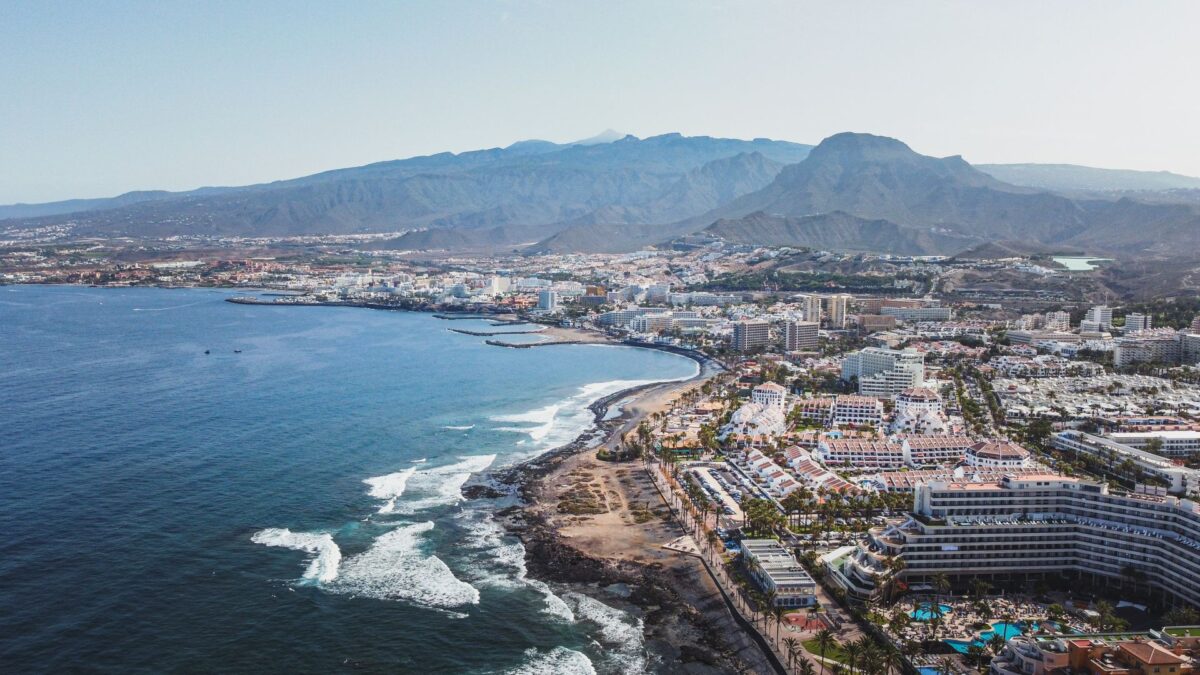 How Canary Islands Tourism Businesses Can Modernise Their Payment Systems in 2026